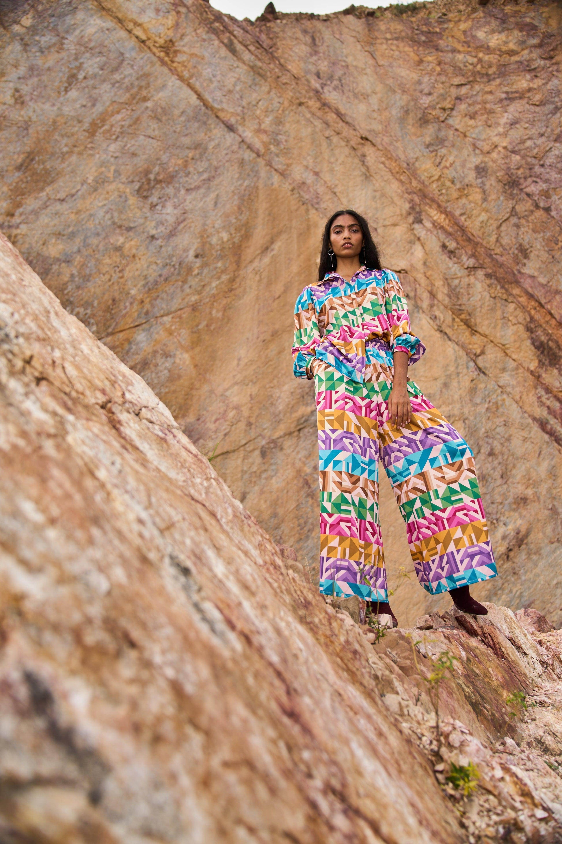 MULTICOLOUR MOTIF STRIPE PANT - dash and dot