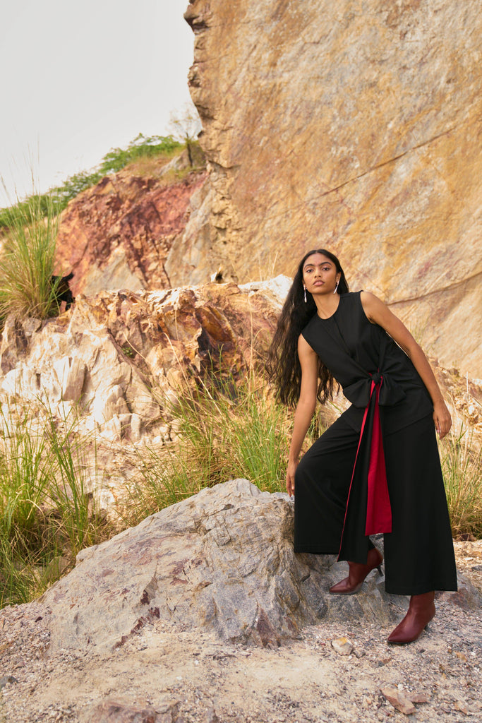 SIDE TIE SLEEVELESS PANT SUIT - dash and dot dash and dot