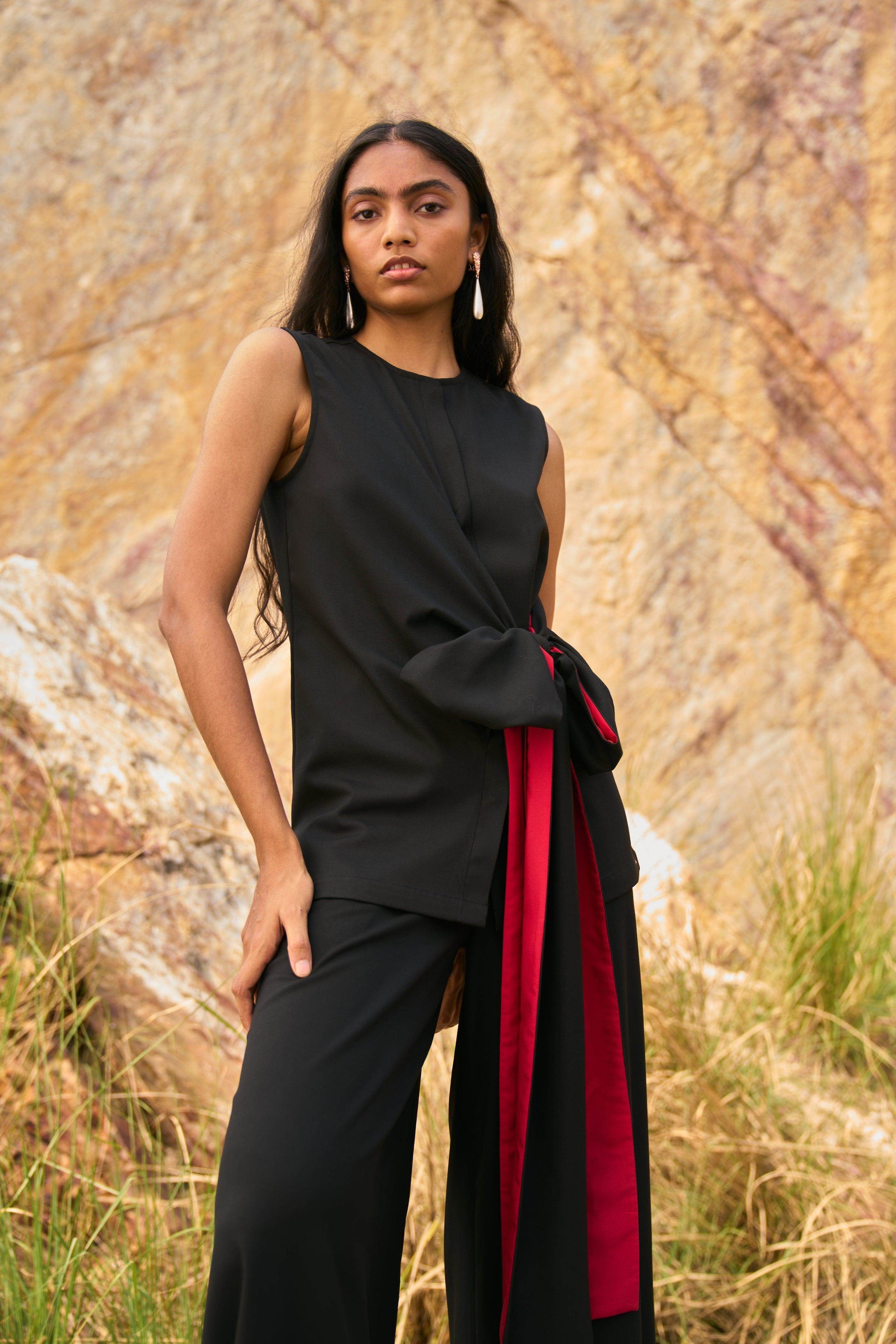 SIDE TIE SLEEVELESS PANT SUIT - dash and dot