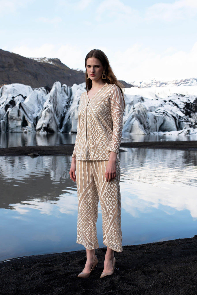 WHITE ON NUDE EMRBOIDERED V-NECK TOP - dash and dot dash and dot