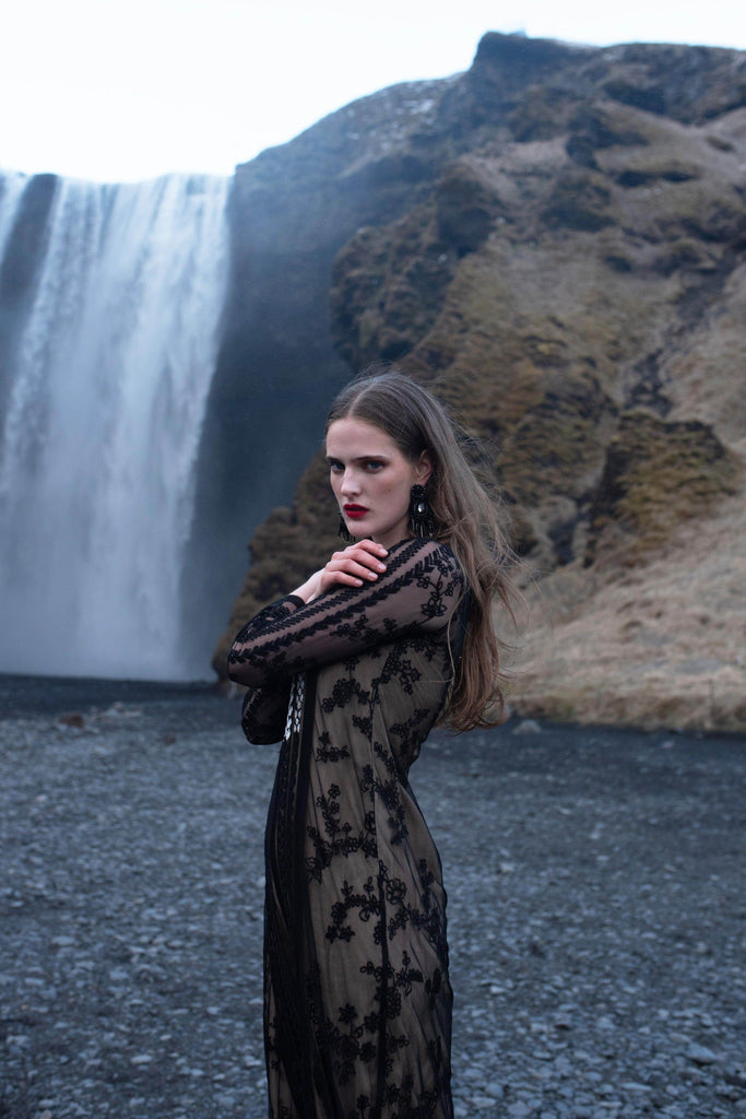 BORDER FLORAL EMBROIDERED GOWN - dash and dot dash and dot