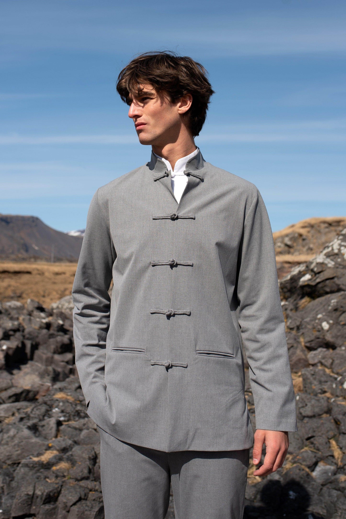 KNOTTED BUTTON SUIT - dash and dot