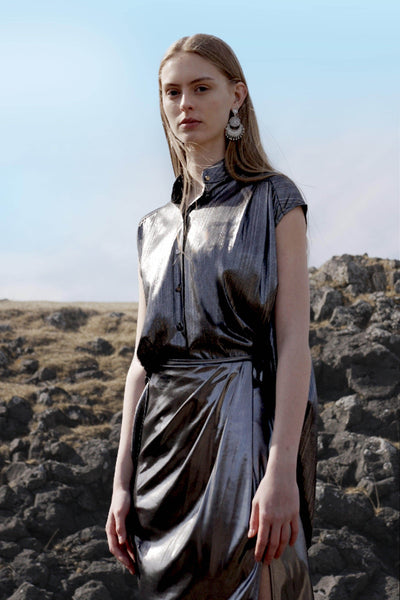 TEXTURED METALLIC SHIRT - dash and dot