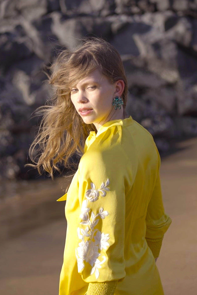 EMBROIDERED YELLOW PEASANT TOP - dash and dot dash and dot