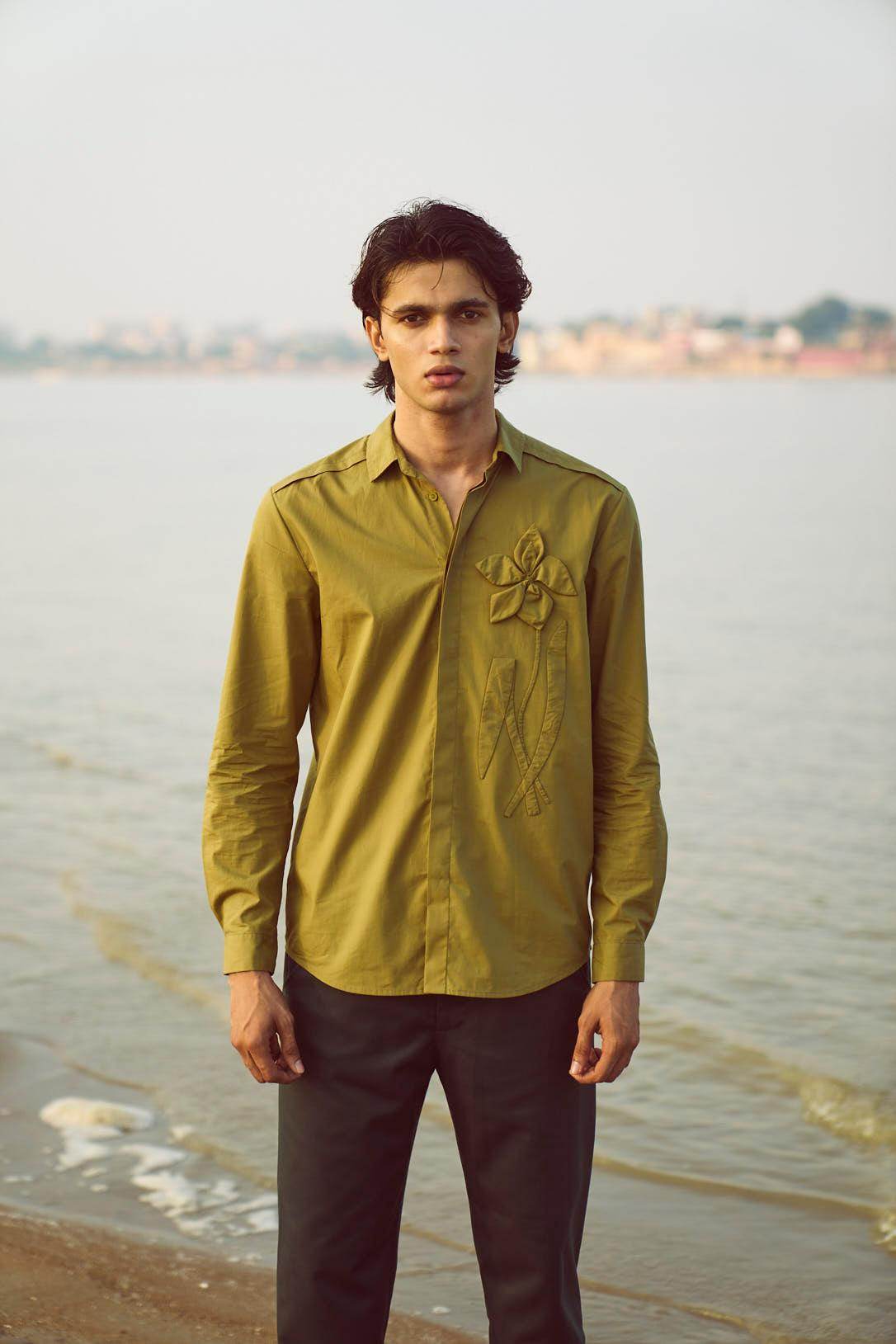 APPLIQUE SHIRT - dash and dot