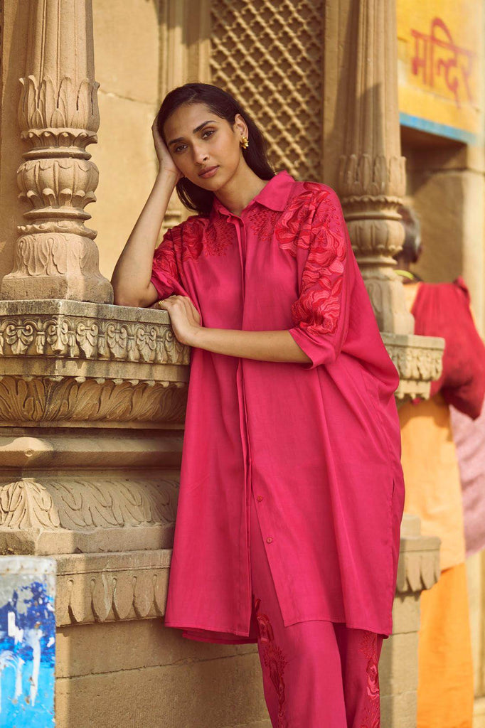 BOXY EMBROIDERED SET - dash and dot dash and dot