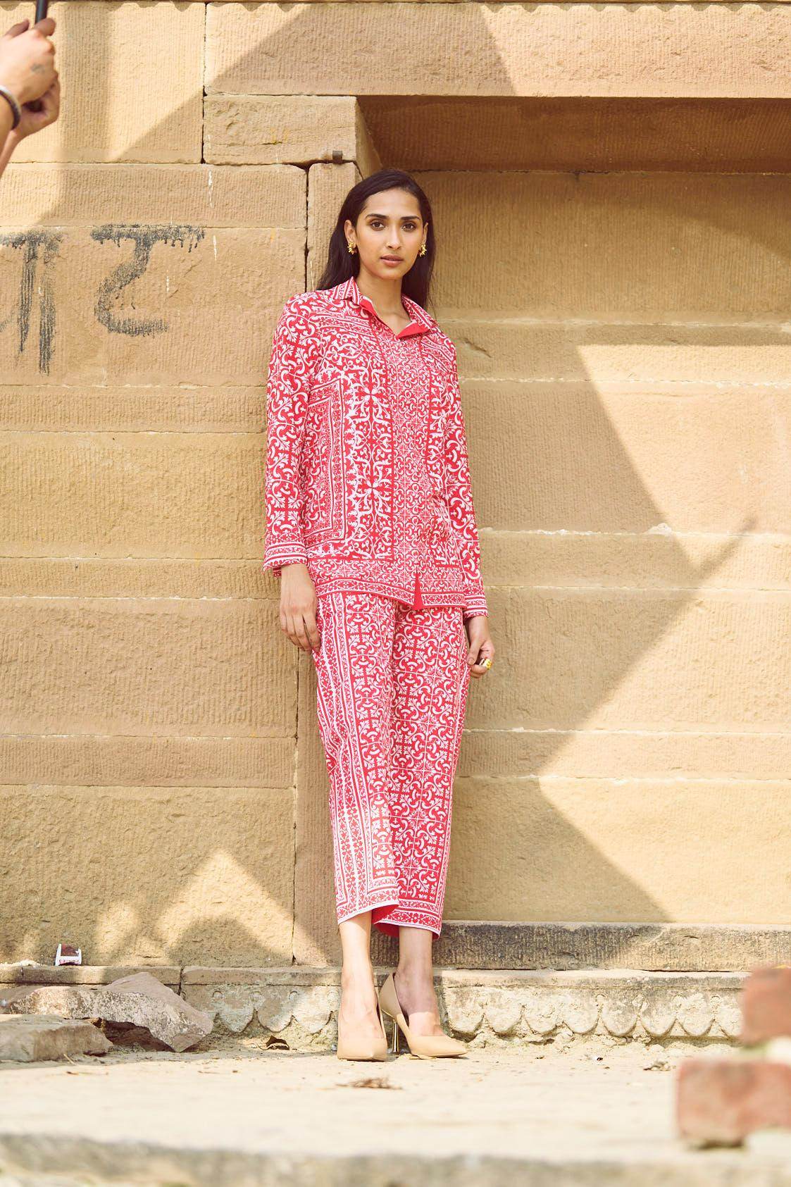 BAROQUE PORCELAIN PRINT PANT - dash and dot