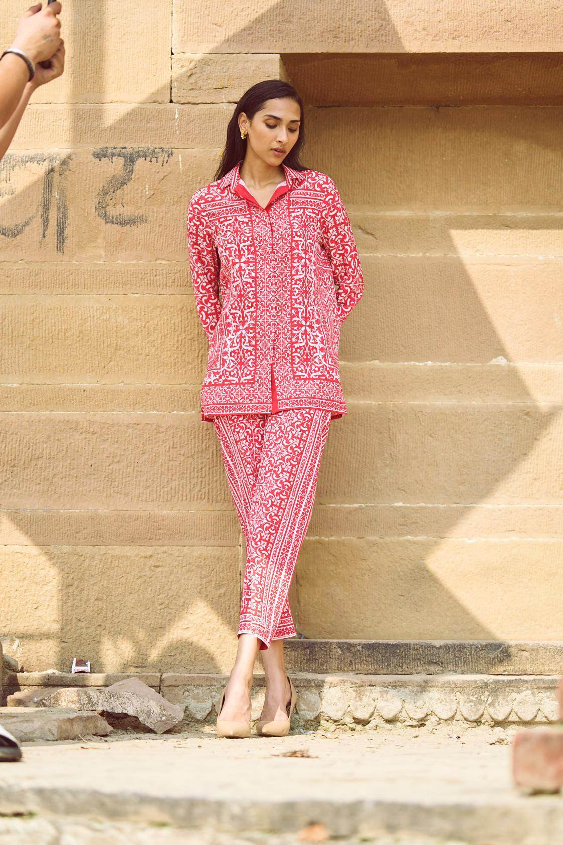 BAROQUE PORCELAIN PRINT PANT - dash and dot
