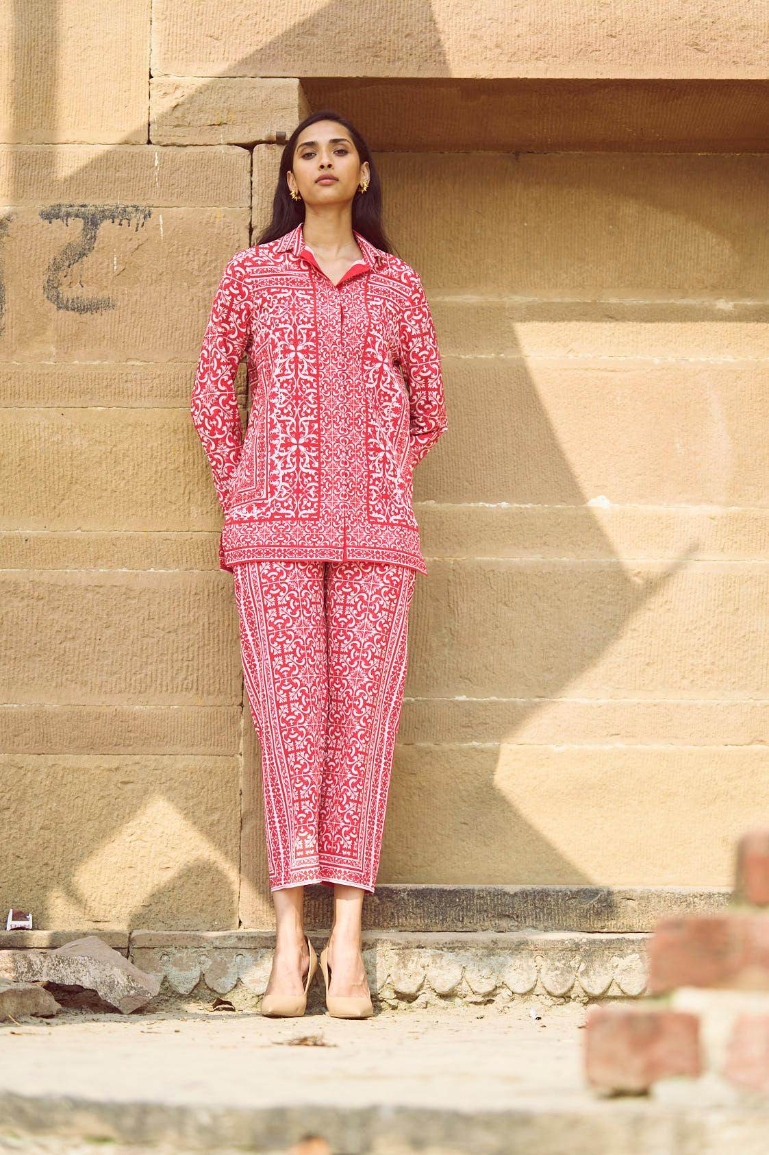 BAROQUE PORCELAIN PRINT PANT - dash and dot