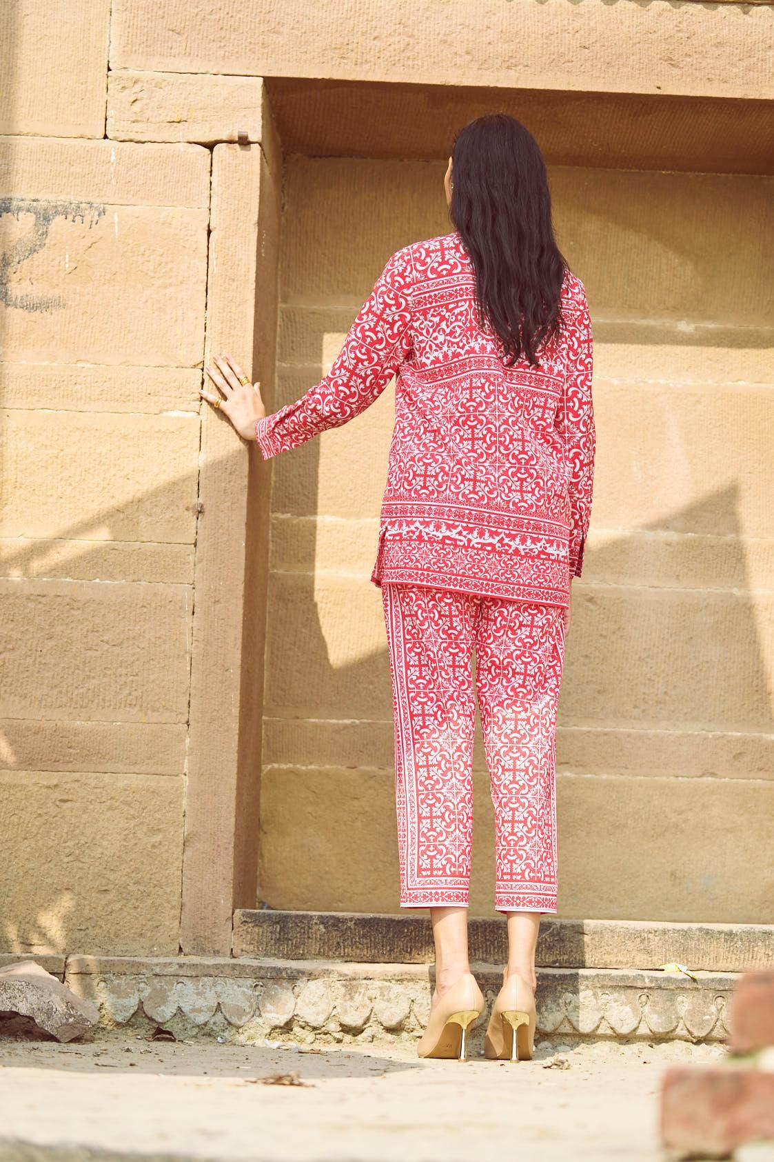 BAROQUE PORCELAIN PRINT PANT - dash and dot
