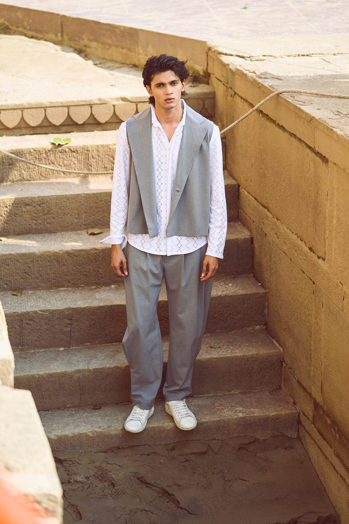 BOXY WAISTCOAT - dash and dot