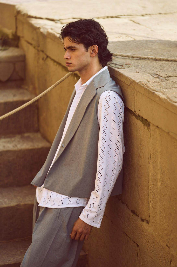 BOXY WAISTCOAT - dash and dot dash and dot