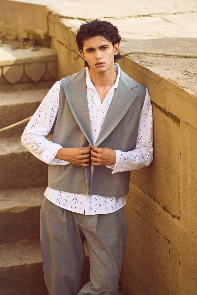 BOXY WAISTCOAT - dash and dot dash and dot