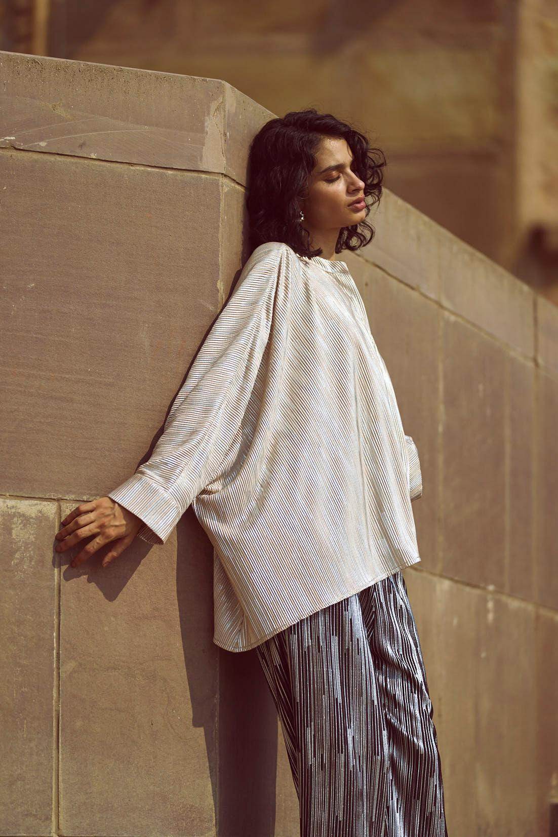 BOXY FOIL PLEATED SET - dash and dot