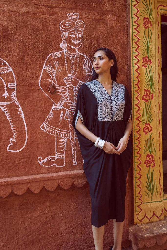 EMBROIDERED BIB KAFTAN - dash and dot dash and dot