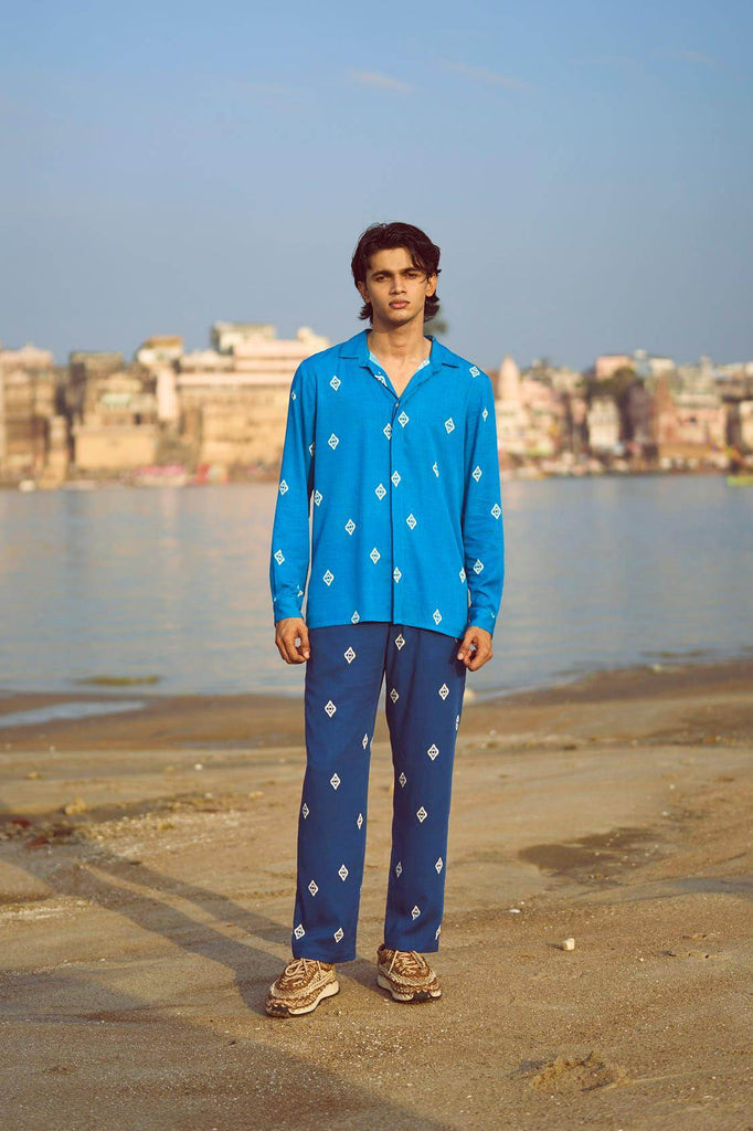 BLUE IKKAT PRINT SET - dash and dot dash and dot