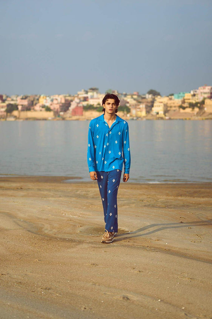 BLUE IKKAT PRINT PANT - dash and dot dash and dot