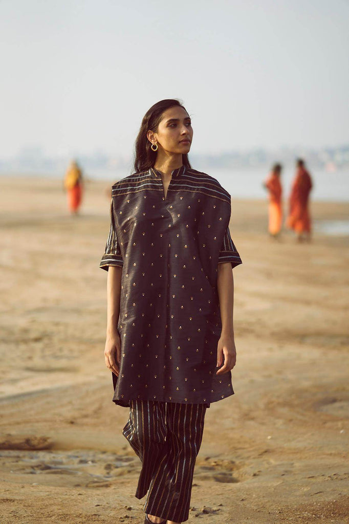 MOTIF & STRIPE BOXY BROCADE TOP - dash and dot dash and dot