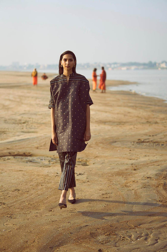 MOTIF & STRIPE BOXY BROCADE TOP - dash and dot dash and dot