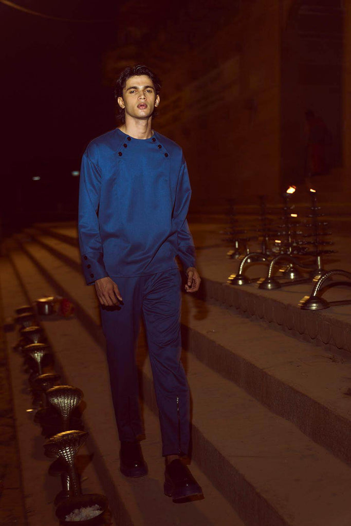 BUTTON ON SHIRT - dash and dot dash and dot