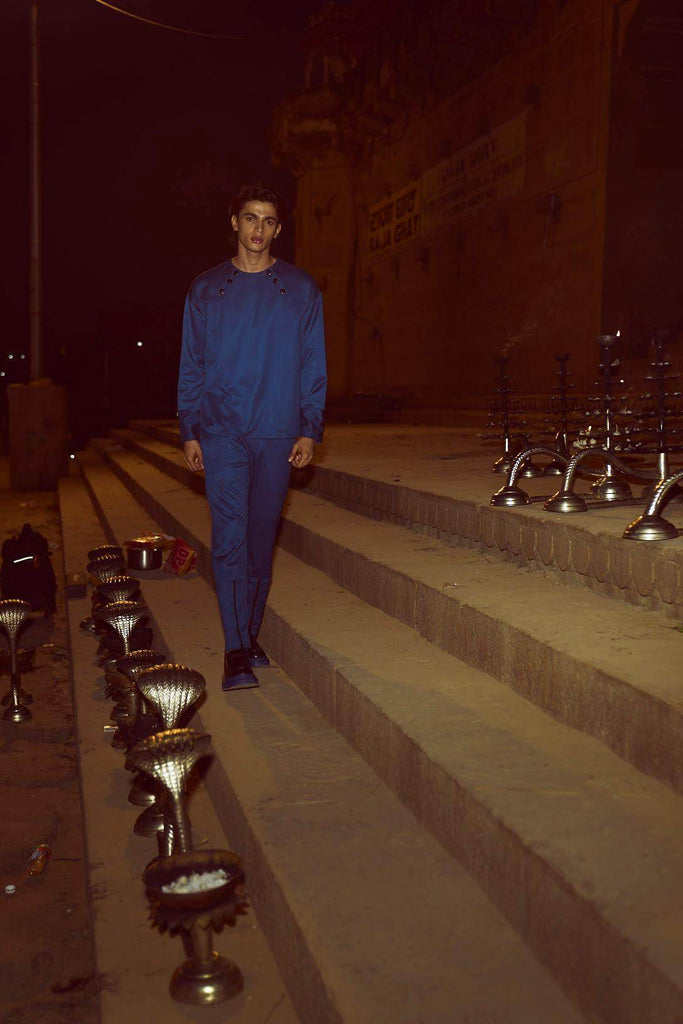 BUTTON ON SHIRT - dash and dot dash and dot