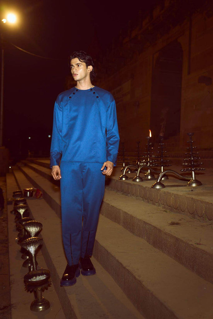 BUTTON ON SHIRT - dash and dot dash and dot