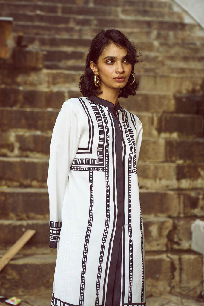 GEO TRIBAL PRINTED TOP - dash and dot dash and dot