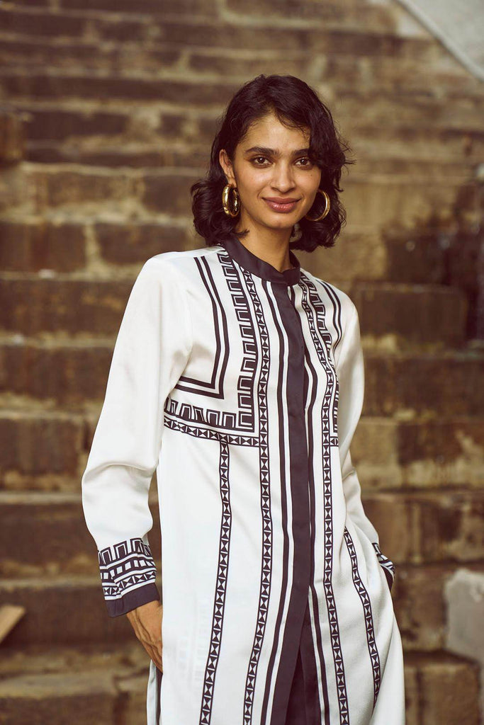 GEO TRIBAL PRINTED TOP - dash and dot dash and dot