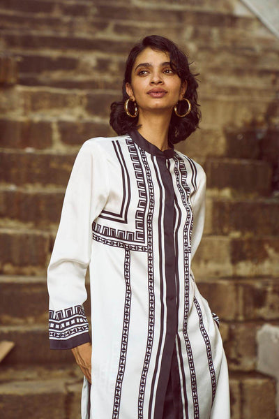 GEO TRIBAL PRINTED TOP - dash and dot