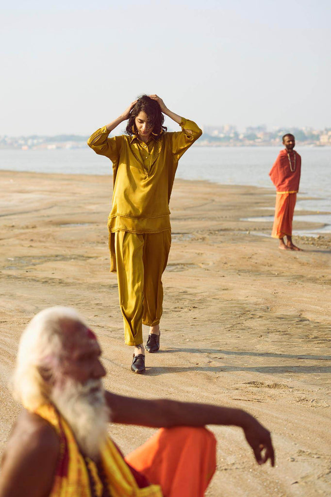 LAYERED OCHRE SET - dash and dot dash and dot