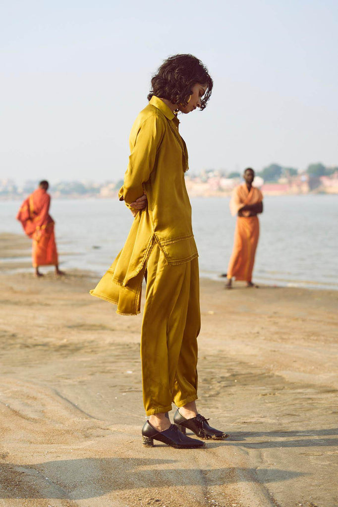 LAYERED OCHRE SET - dash and dot dash and dot