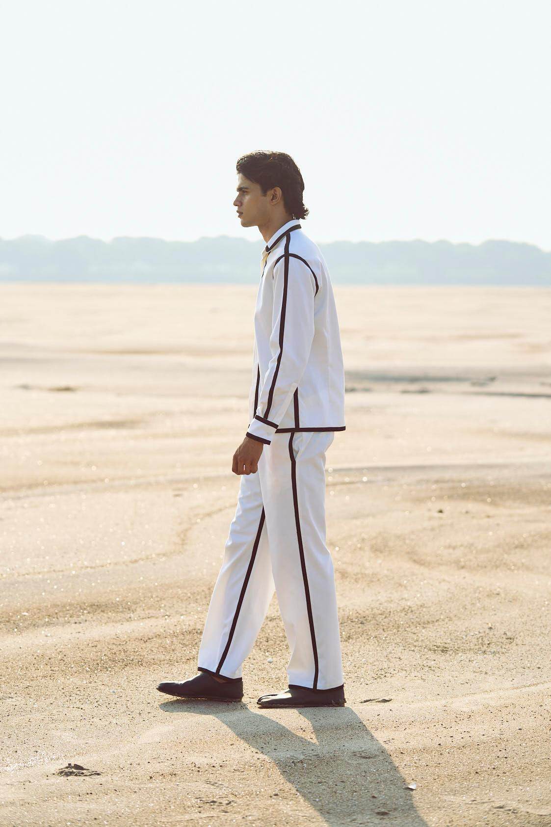 OUTLINE SET - dash and dot