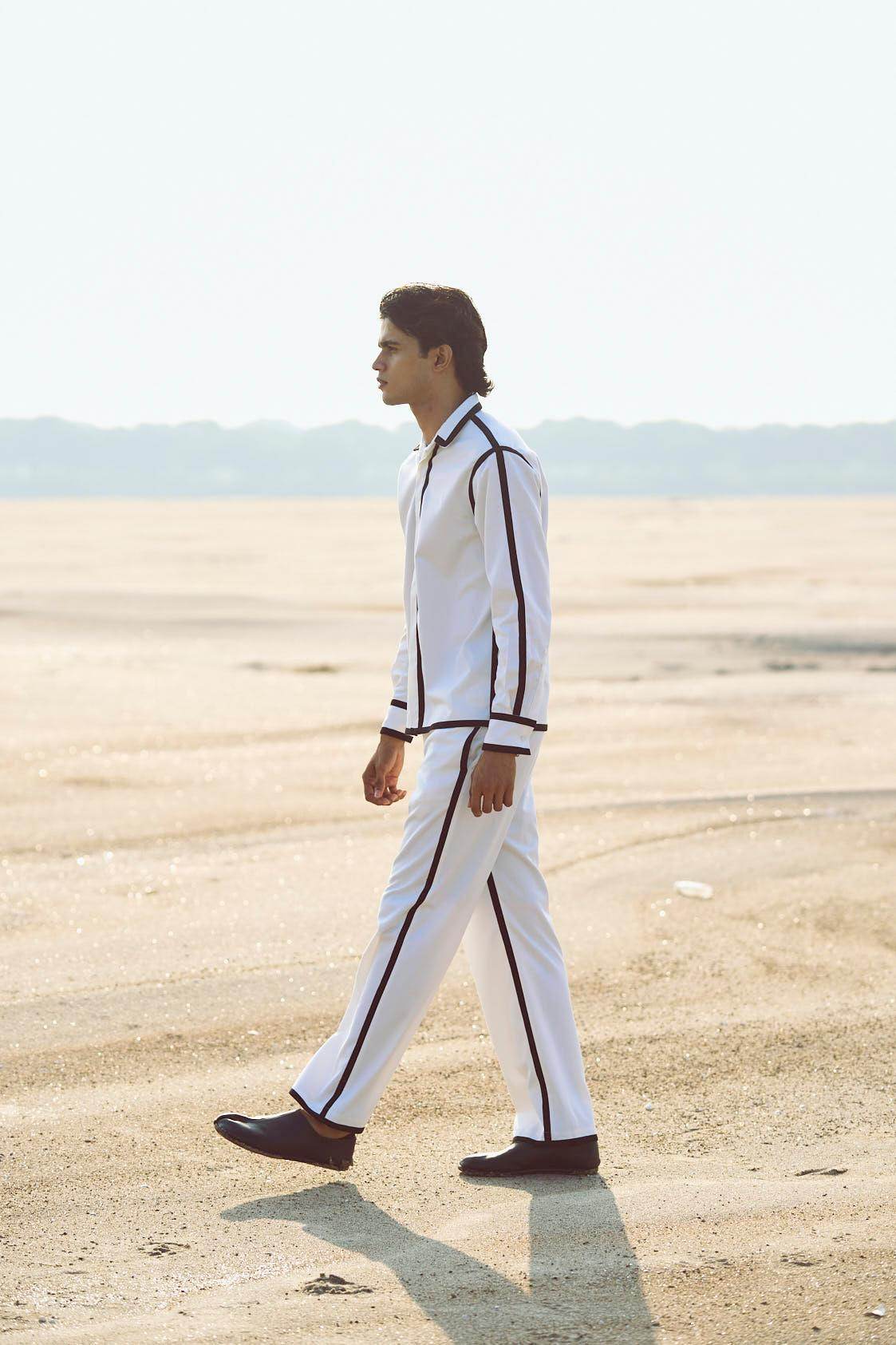 OUTLINE SET - dash and dot