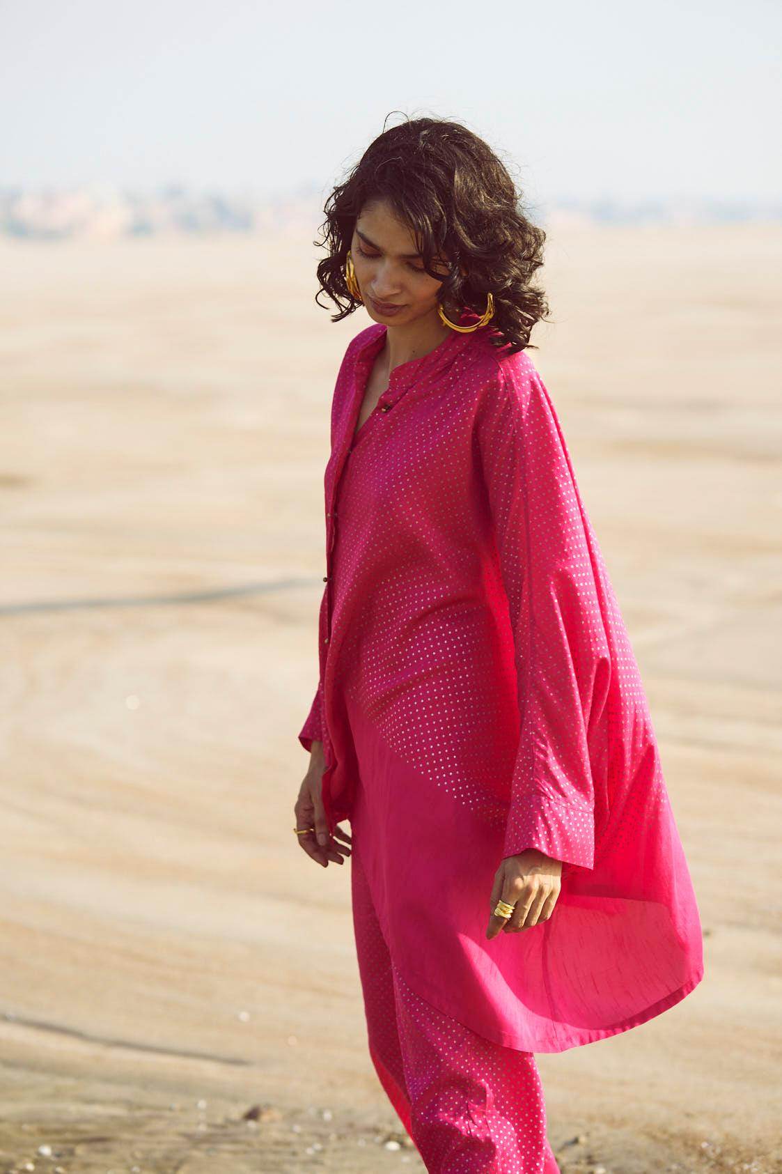 DOT FOIL PRINT SHIRT - dash and dot