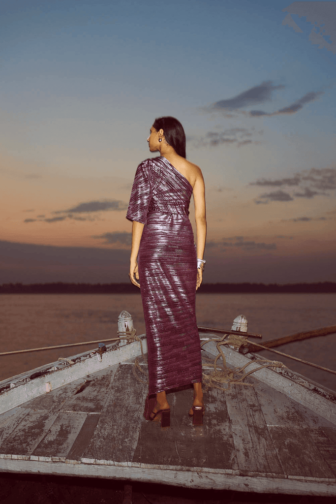 SINGLE SLEEVE FOIL PLEATED DRESS - dash and dot dash and dot