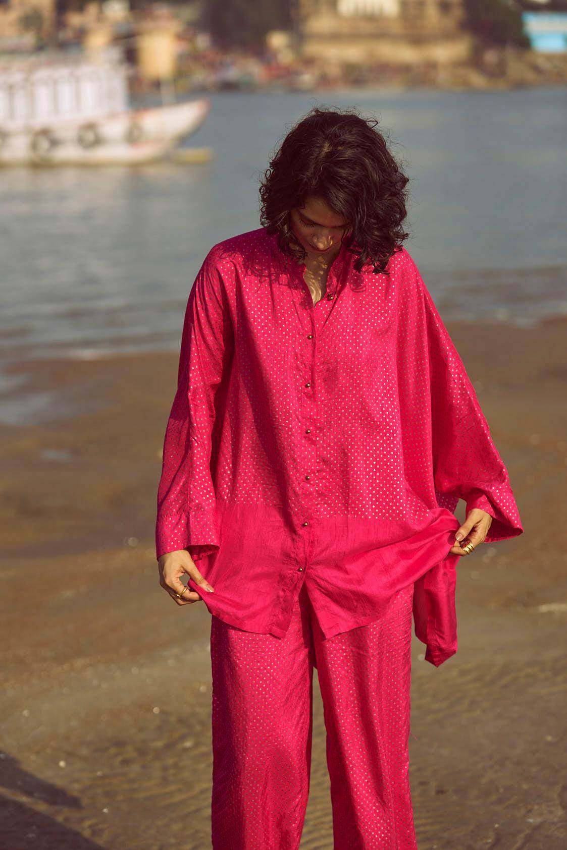 DOT FOIL PRINT SHIRT - dash and dot