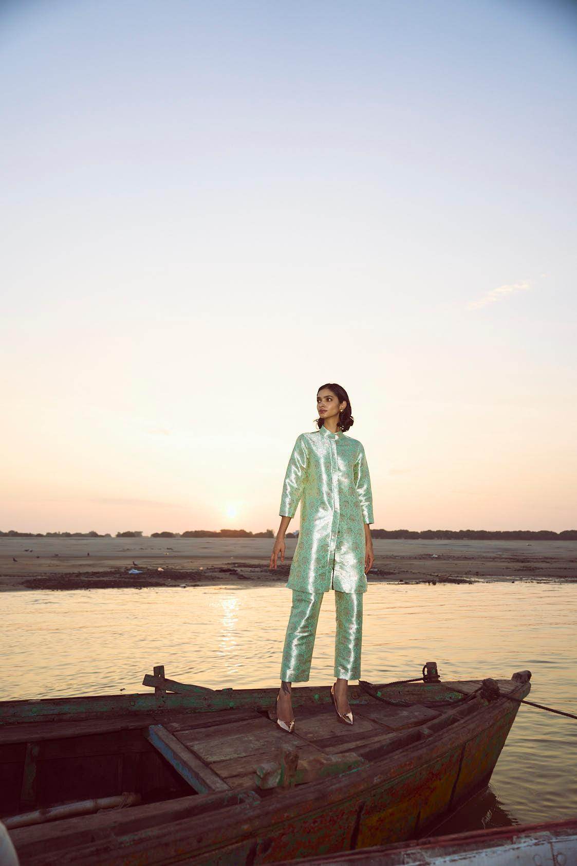 STRUCTURED BROCADE PANT SET - dash and dot