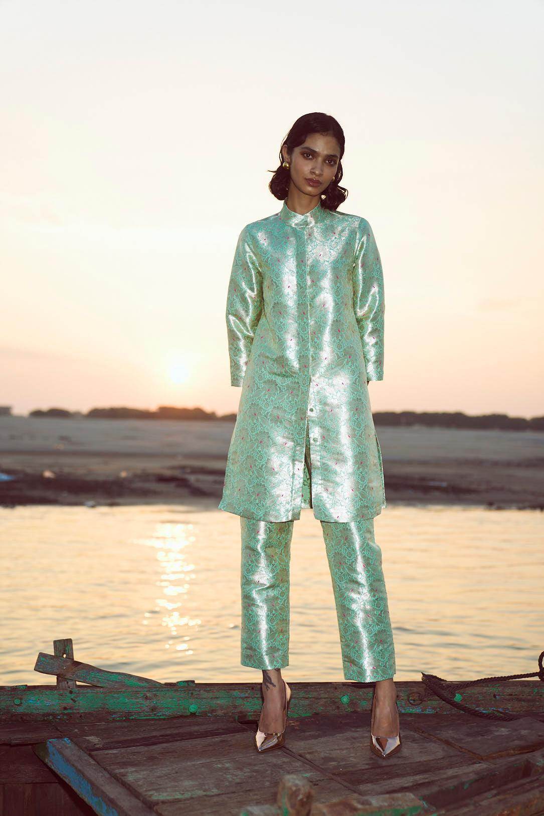 STRUCTURED BROCADE PANT SET - dash and dot