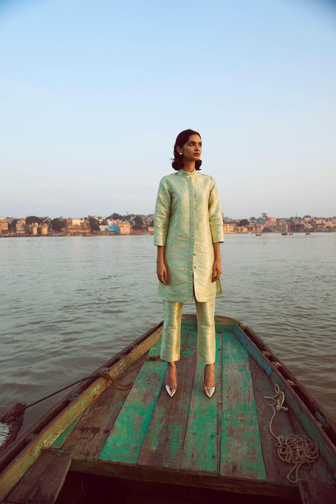 STRUCTURED BROCADE PANT SET - dash and dot