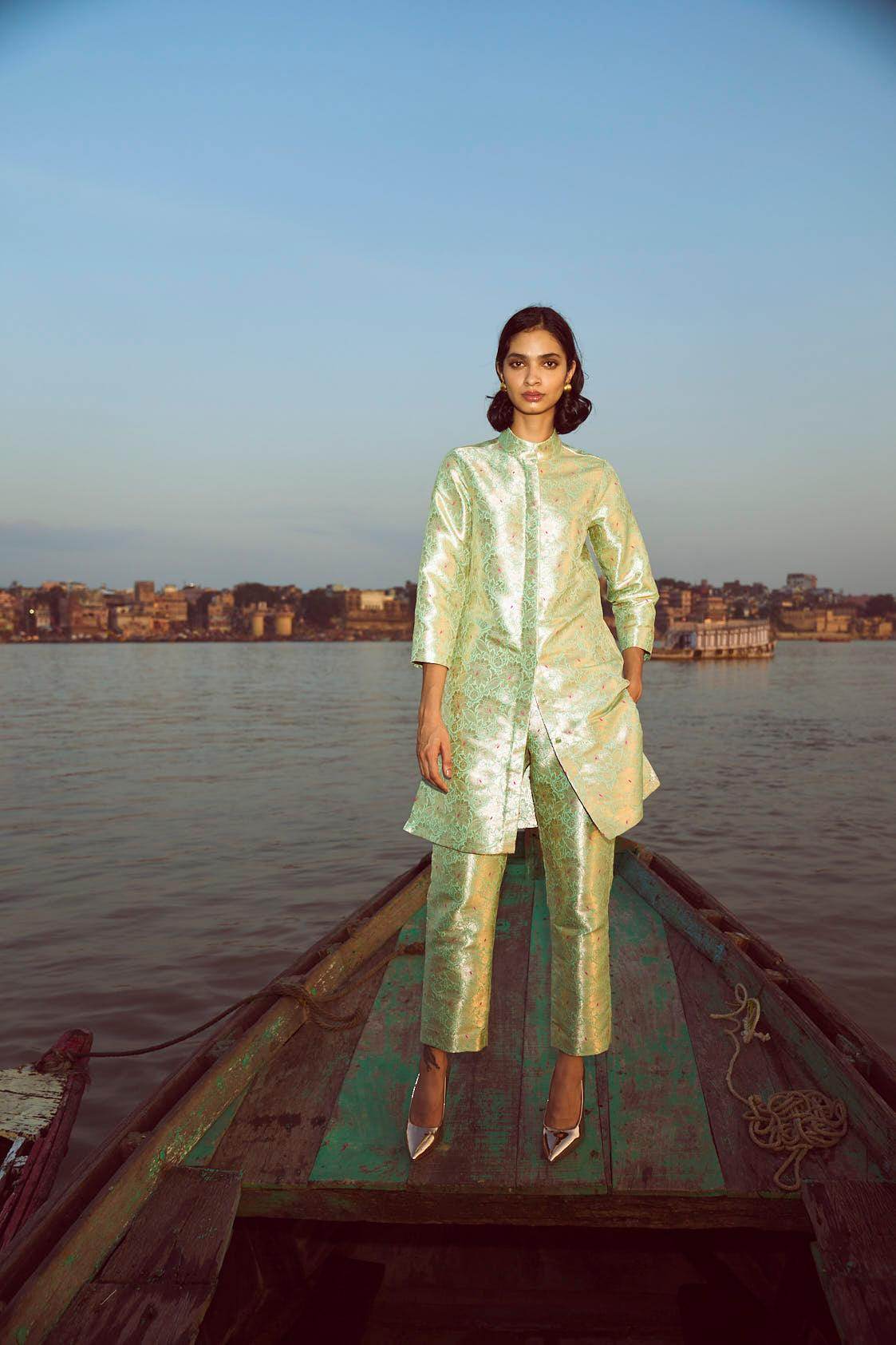 STRUCTURED BROCADE PANT SET - dash and dot