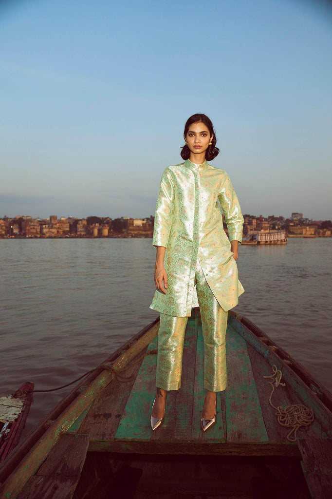 STRUCTURED BROCADE LONGLINE TOP - dash and dot dash and dot