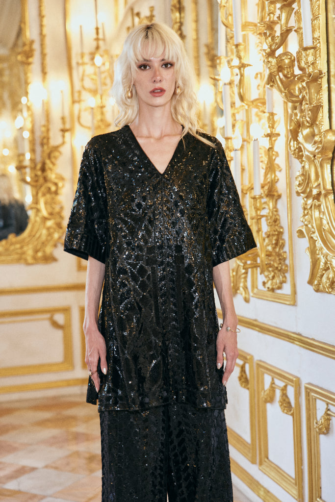 BLACK SEQUIN EMBROIDERED TOP dash and dot