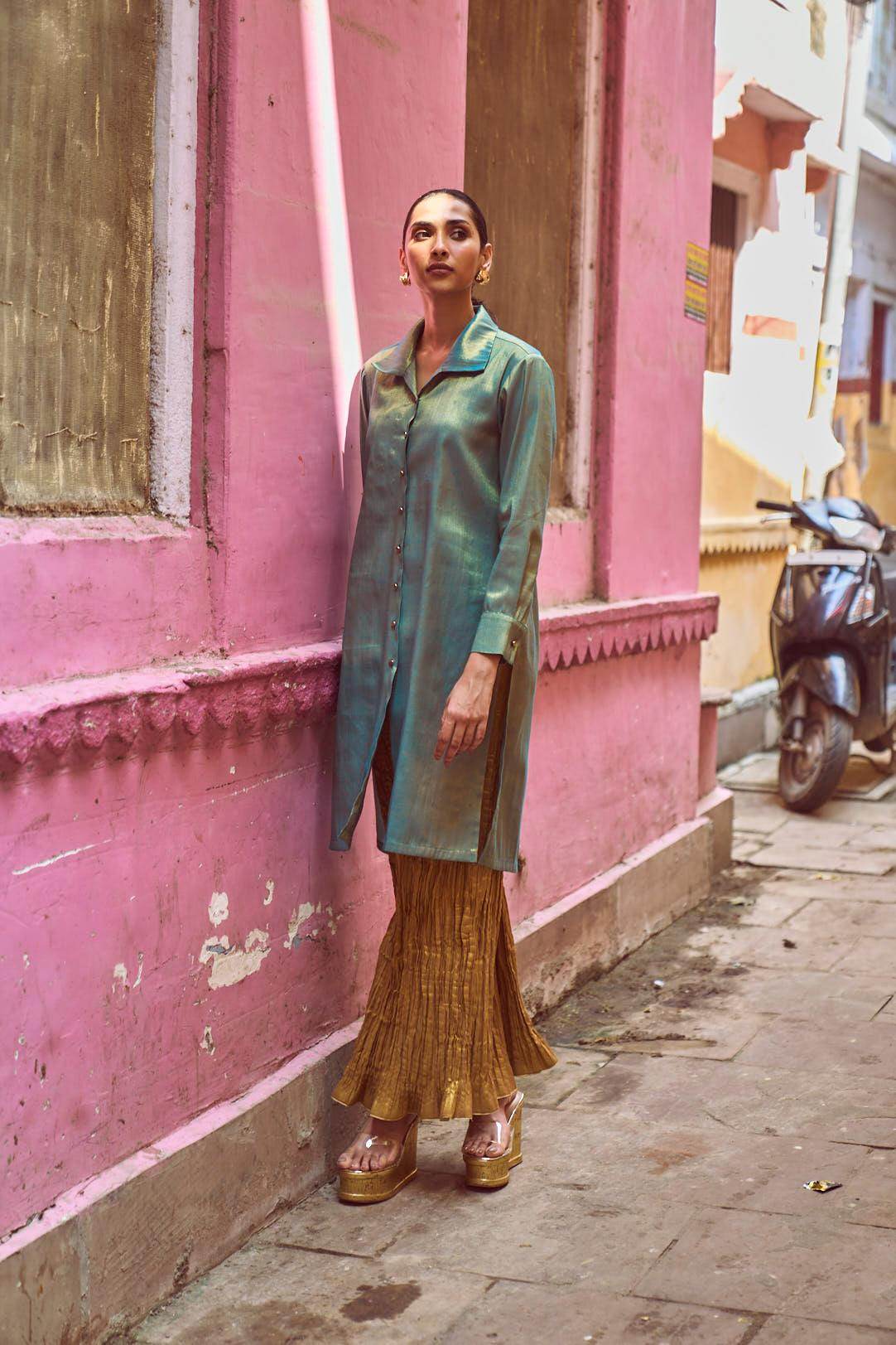 2-TONE LONGLINE TOP - dash and dot