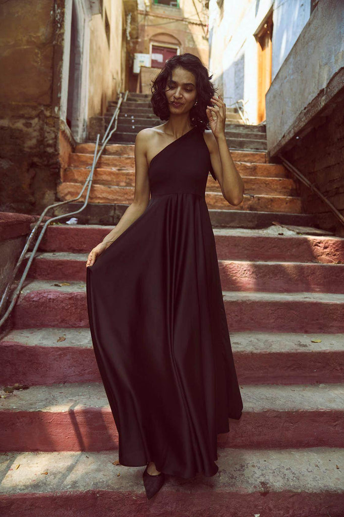 ONE SHOULDER FIT & FLARE GOWN - dash and dot dash and dot