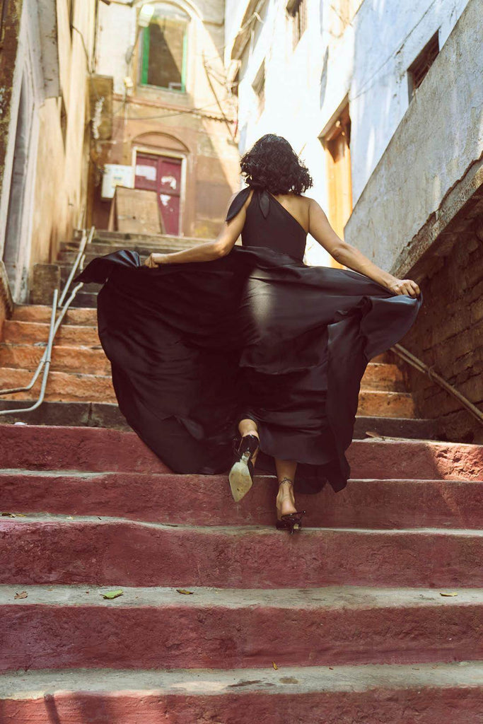 ONE SHOULDER FIT & FLARE GOWN - dash and dot dash and dot