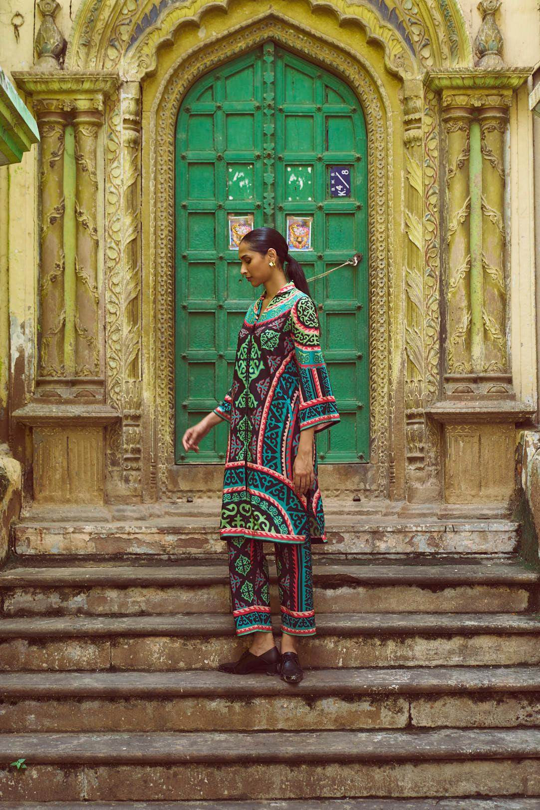TRIBAL PRINTED PANT - dash and dot