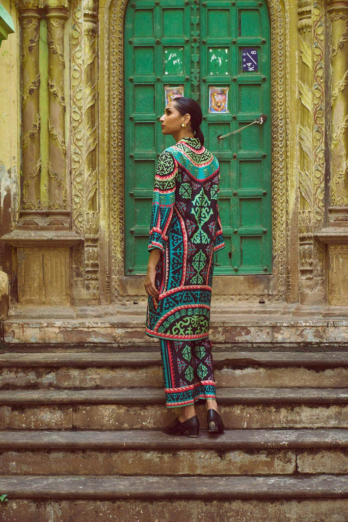 TRIBAL PRINTED SET - dash and dot dash and dot