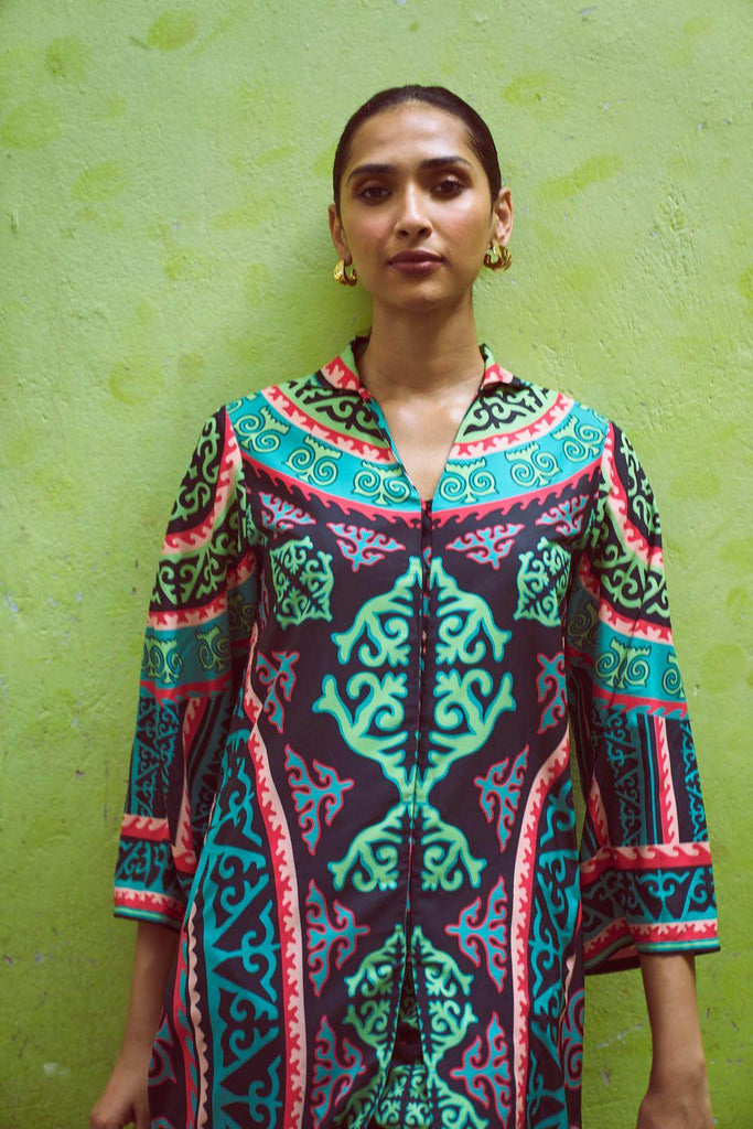 TRIBAL PRINTED TOP - dash and dot dash and dot