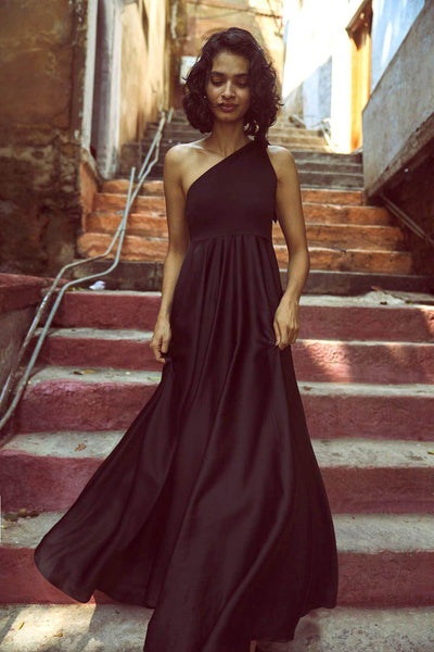 ONE SHOULDER FIT & FLARE GOWN - dash and dot