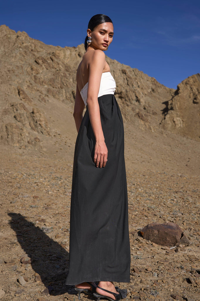 B/W BLOCKED DRAPE GOWN - dash and dot dash and dot